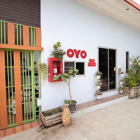 Oyo 644 Pong Pai House Bangkok Exterior foto