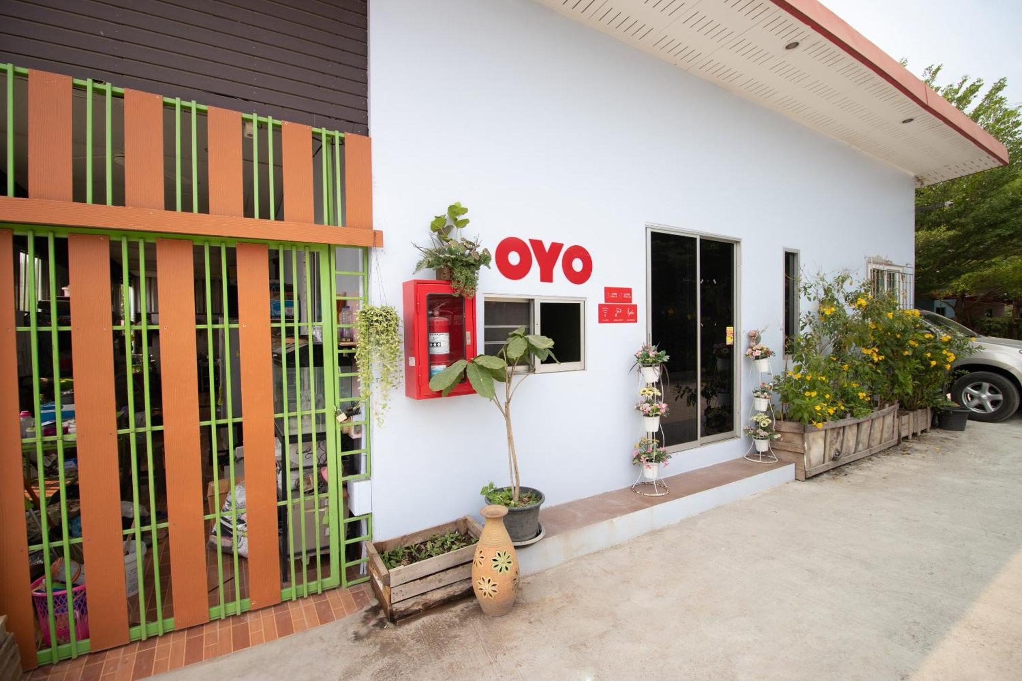 Oyo 644 Pong Pai House Bangkok Exterior foto
