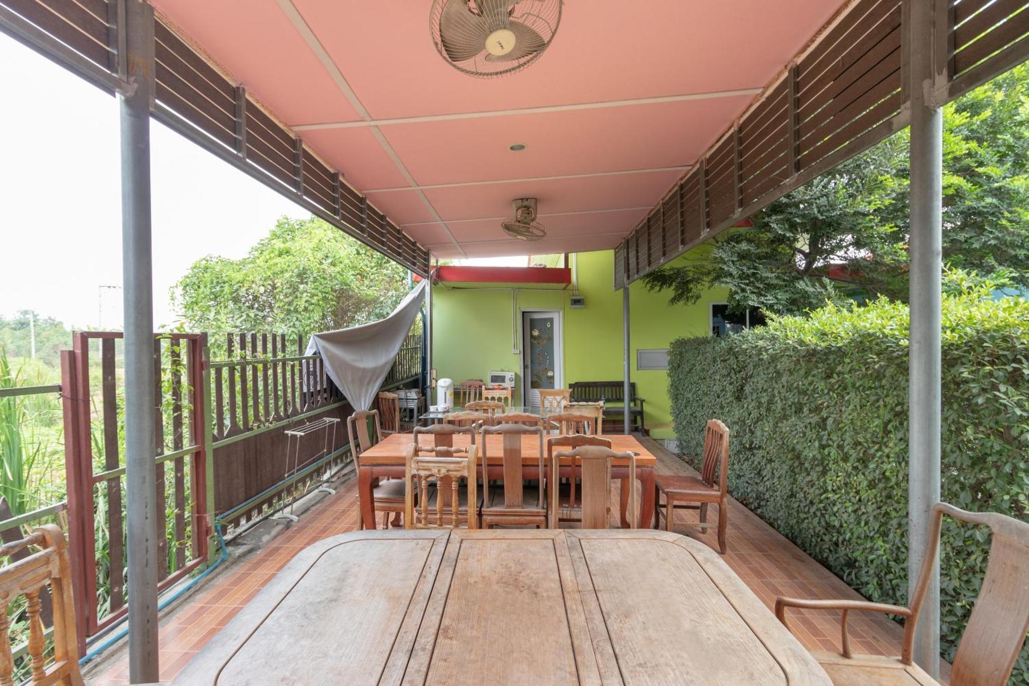 Oyo 644 Pong Pai House Bangkok Exterior foto